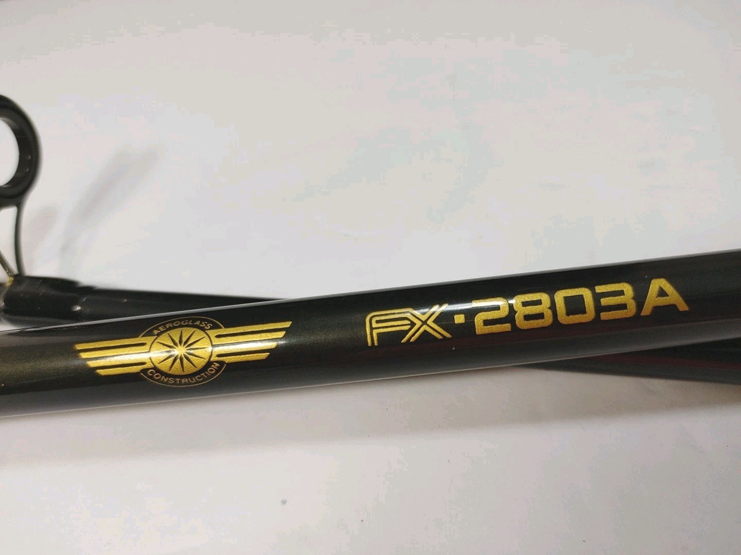 Shimano 8’ FX-2803A 2pc Spinning Fishing Rod 10-17 lb Line 1/2-1 3/4oz CLEAN