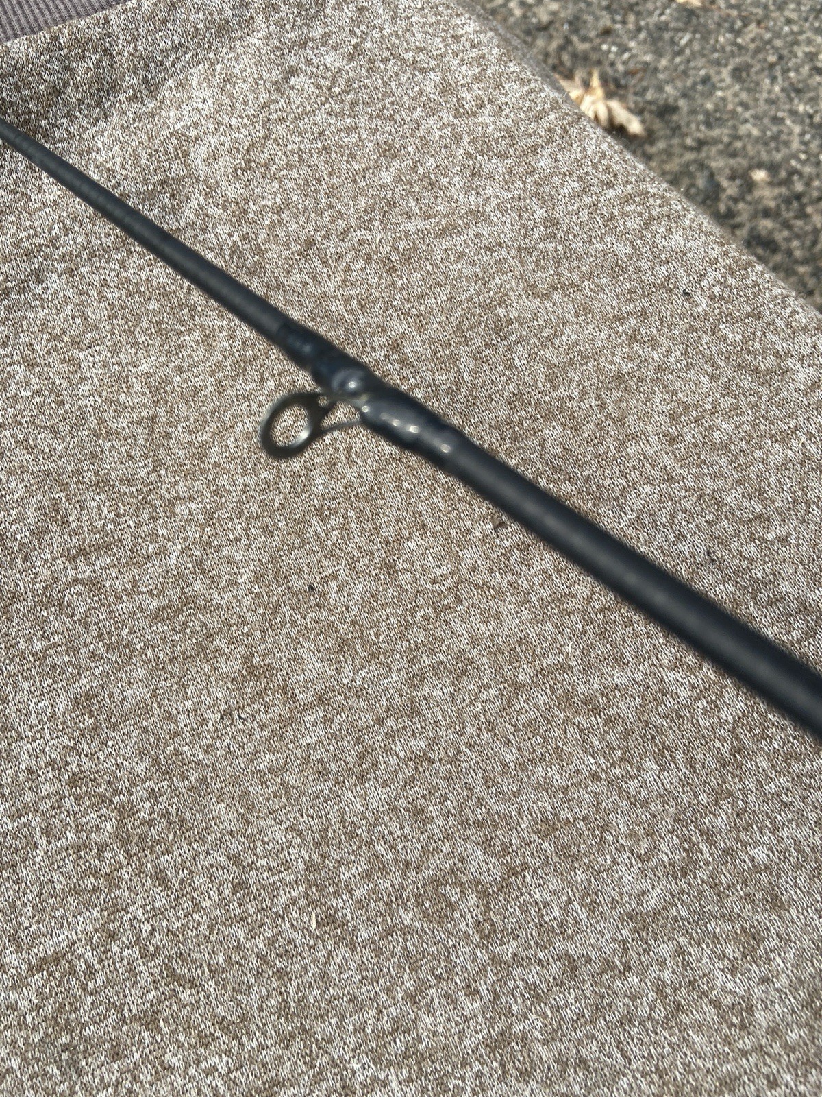 HARDLY USED SHAKESPEARE UGLY STIK GX2 USSP701MH 7 FOOT 1 PIECE SPINNING ROD