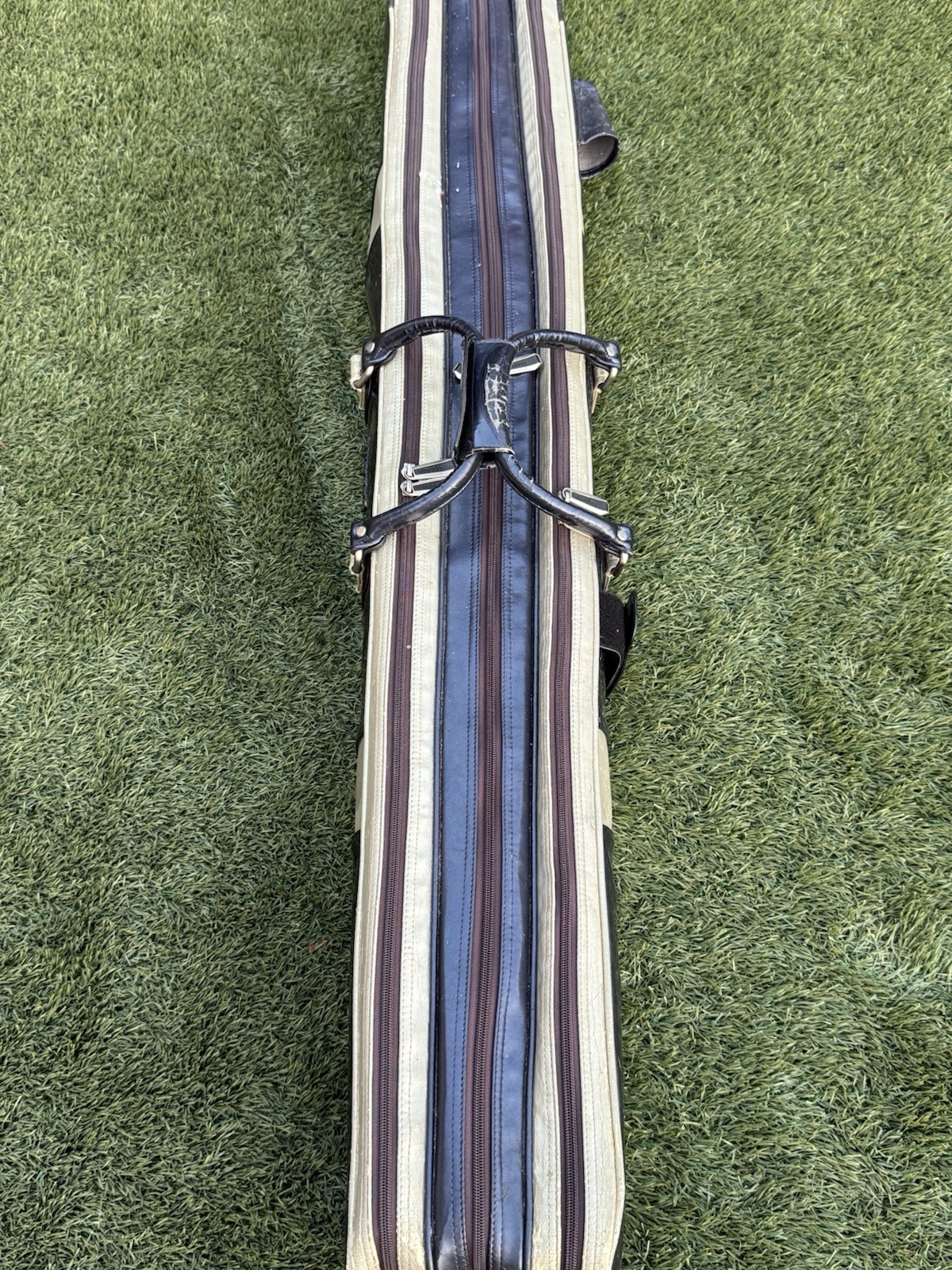 Used Shimano Herabuna Set – Rod Case, Bag, & Umbrella