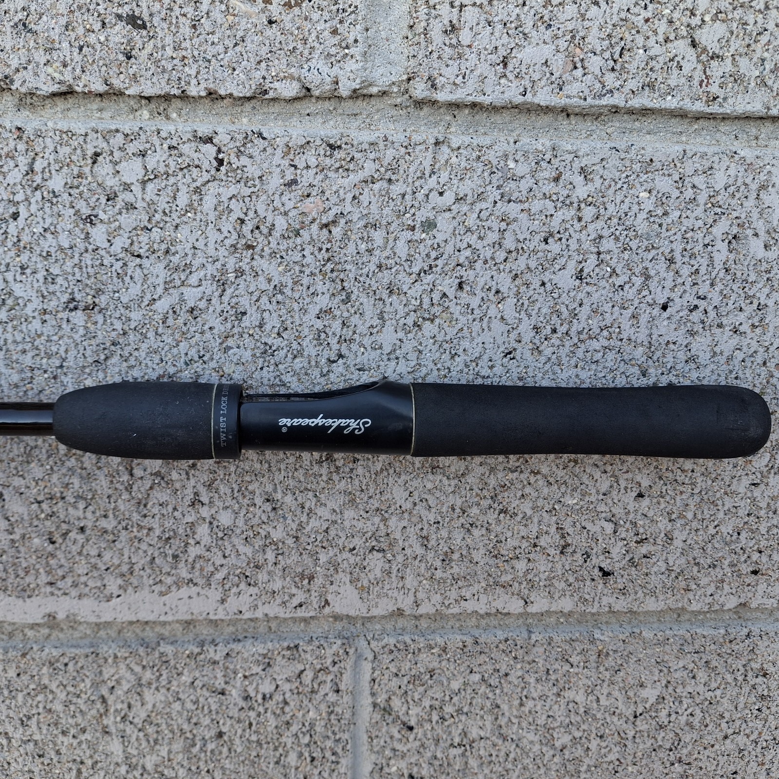 Shakespeare Spectrum Spinning Rod Blue 4-6 Lb Line Light Action 5′-6″ SP20 56-2L