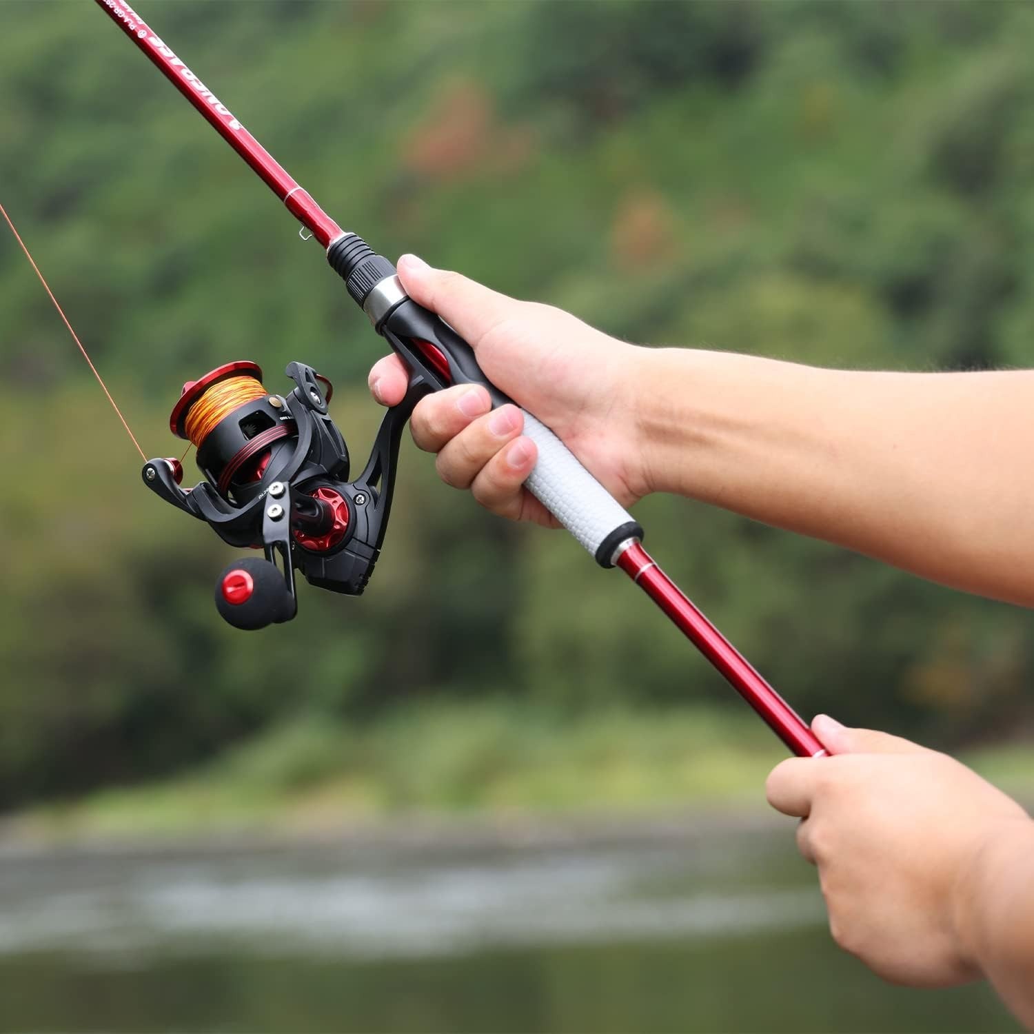 Ultra-Lightweight 7’0″ Carbon Fiber Fishing Pole – Designed for Bass Success