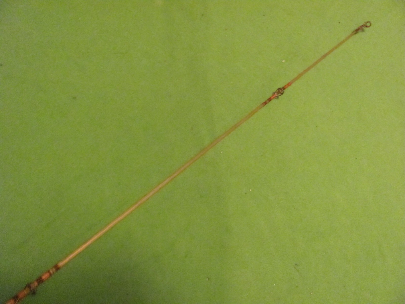Vintage PHANTOM BANTAM SCS56 5′ 6″ 1-Piece Solid Fiberglass Casting Rod.
