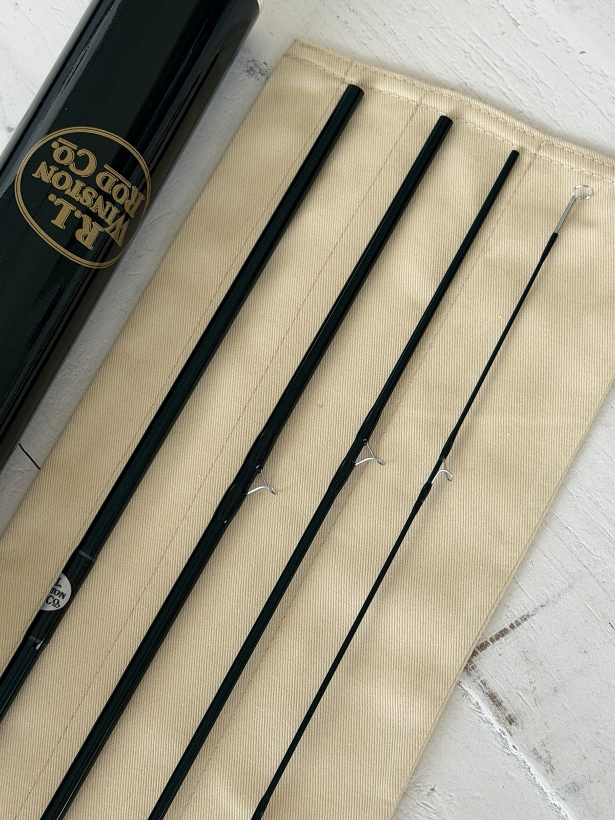 **BEAUTIFUL** 🔥 R L WINSTON PURE 2. 5wt. 9’ft~4pc FlyRod🔥~LEGENDARY~🔥