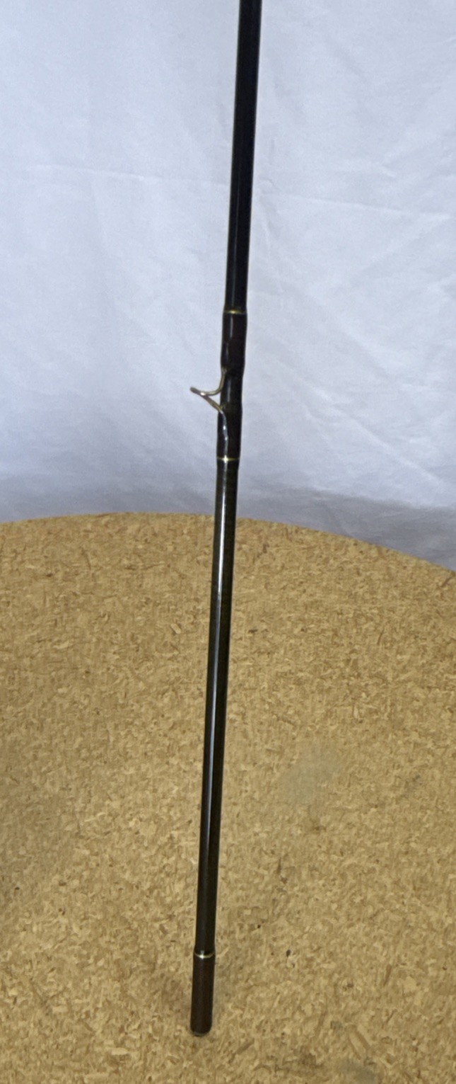 Vintage Golden Falcon Fly Fishing Rod Graphite FL702 7′ AFTMA 5-6 2-Piece Brown