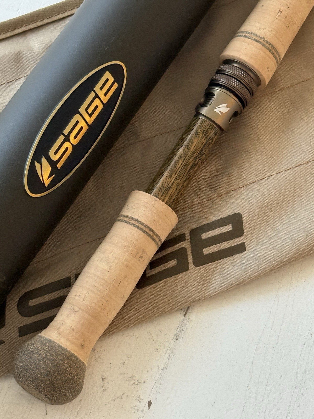 **BEAUTIFUL**~NEW~ SAGE TROUT SPEY HD 2wt 10’9”in FLY Rod!!🔥~LEGENDARY~￼￼