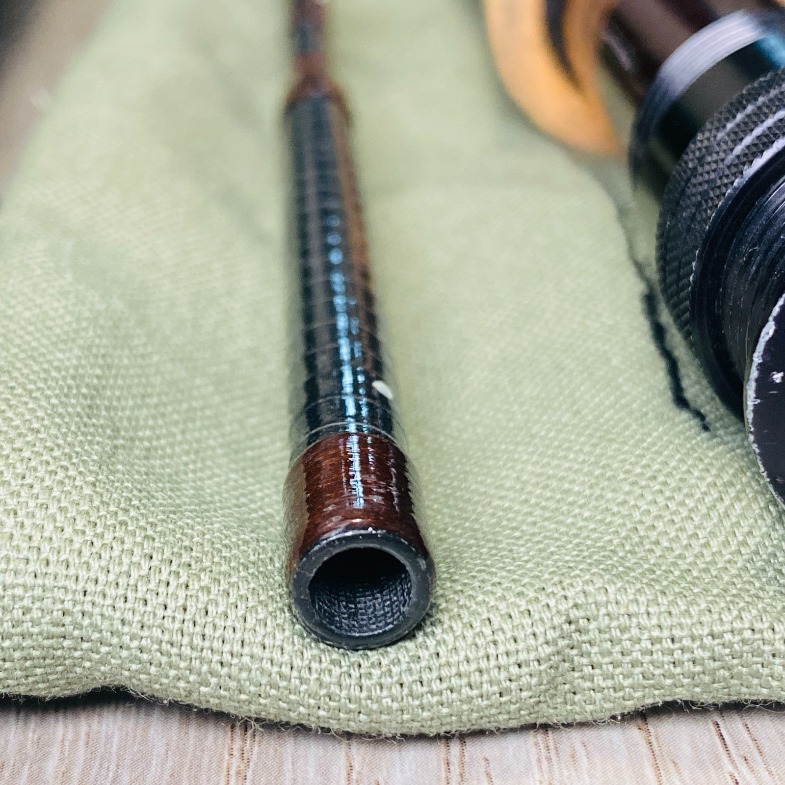 Orvis Superfine Seven Eleven 7’11” 4wt Fly rod w/Tube Socks 1296