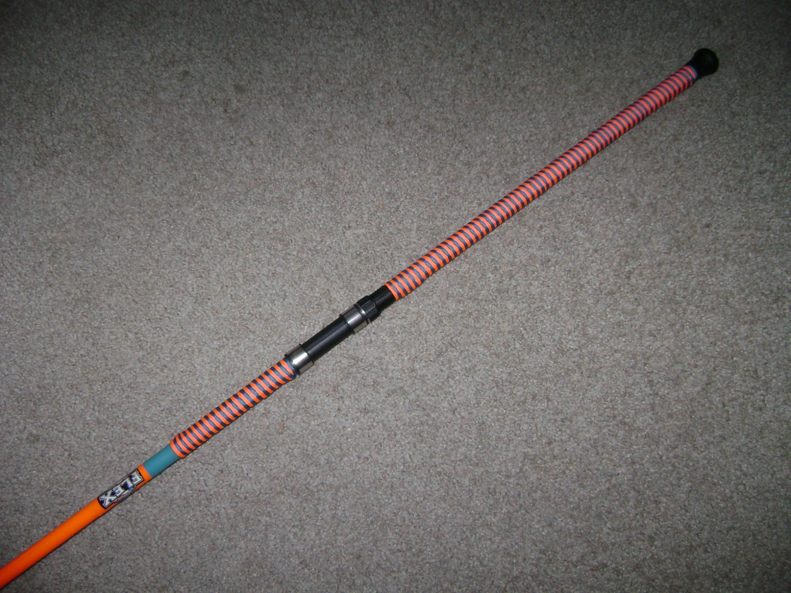 GLOW ROD MEAT HUNTER FLEX 10′ HVY SPINNING -GLOWS ORANGE UNDER BLACKLIGHT !
