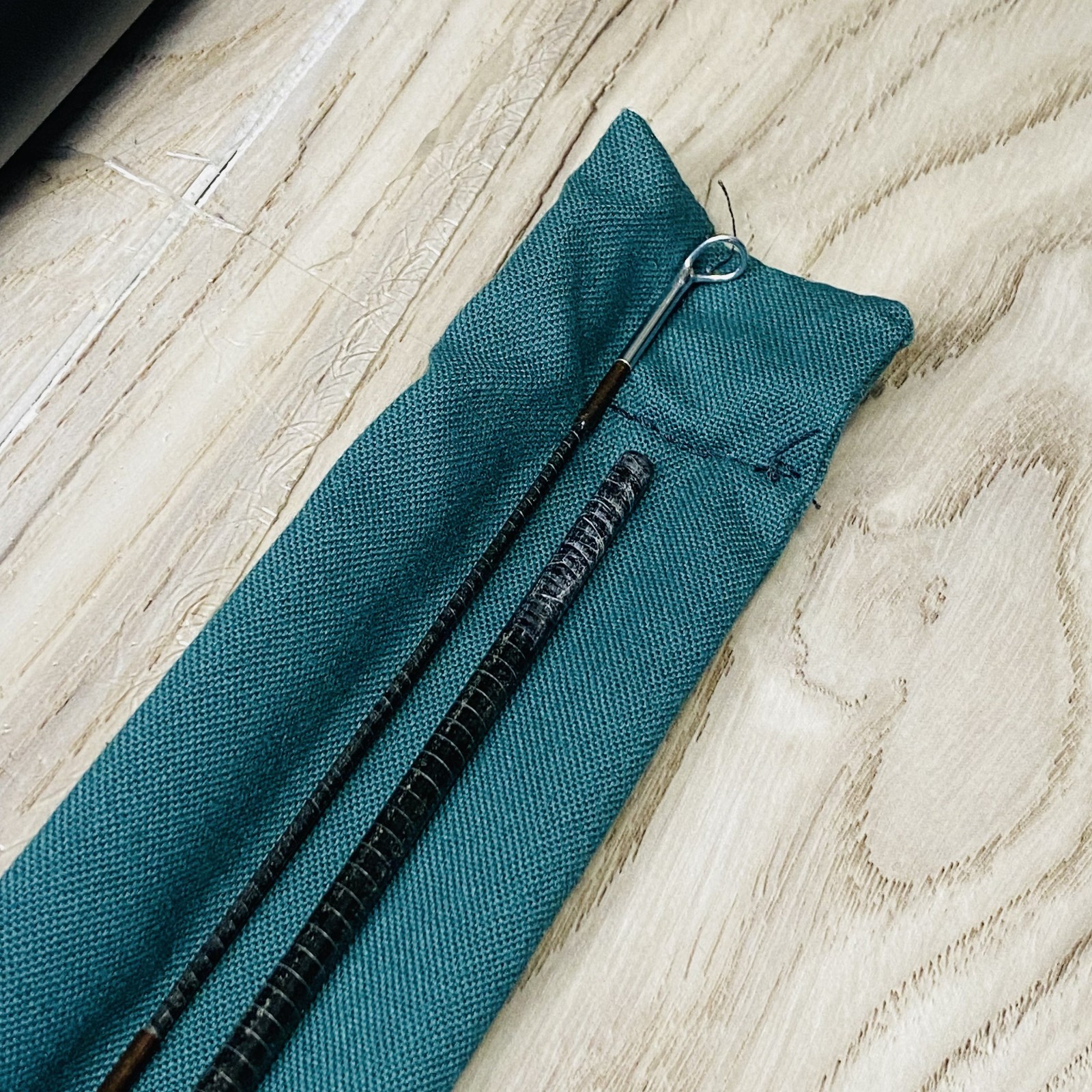 Orvis Superfine Seven Eleven 7’11” 4wt Fly rod w/Tube Socks