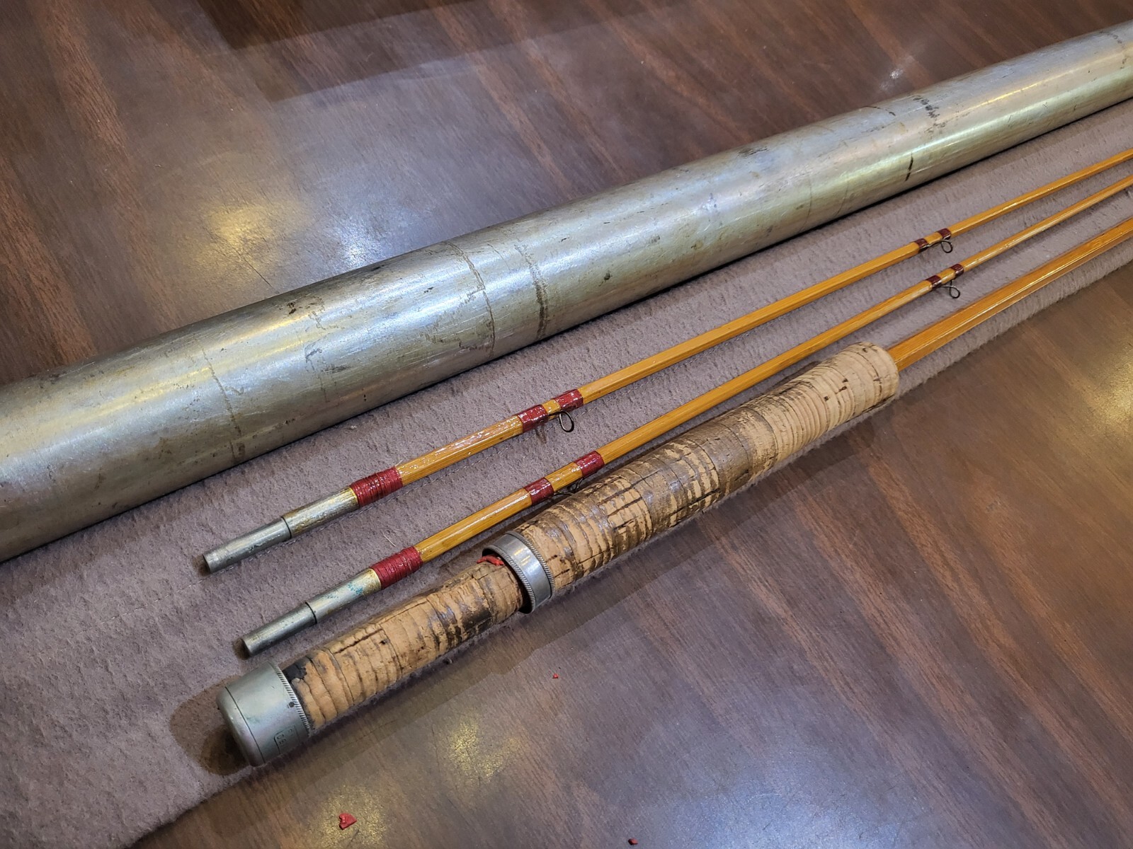ULTRA RARE PAUL H. YOUNG Detroit Mich 8′ BAMBOO FLY ROD 2 PIECE W/2 TIPS Fishing
