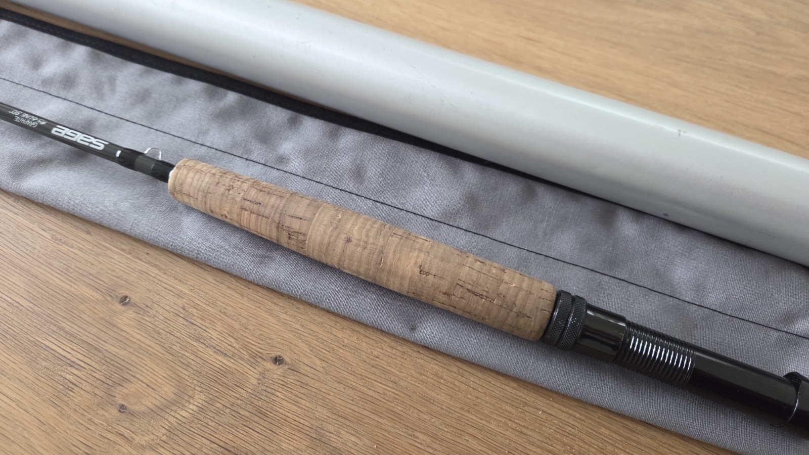 SAGE Fly Fishing ROD GRAPHITE #5-6 LINE 8 FOOT 2 Pc With Aluminum Tube perfect!