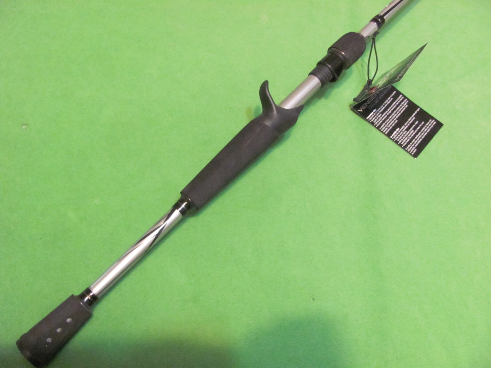 Abu Garcia Vengeance Next Generation 6′ 9″ MH. Action Casting 1-Piece Rod