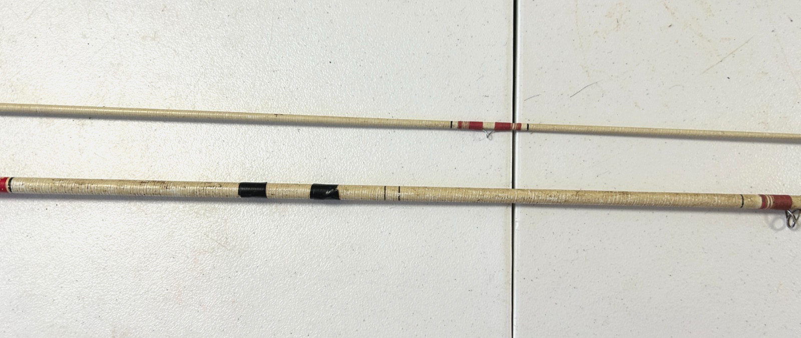 Vintage South Bend White Knight Fiberglass Fly Fishing Rod , 97″. 2 Piece