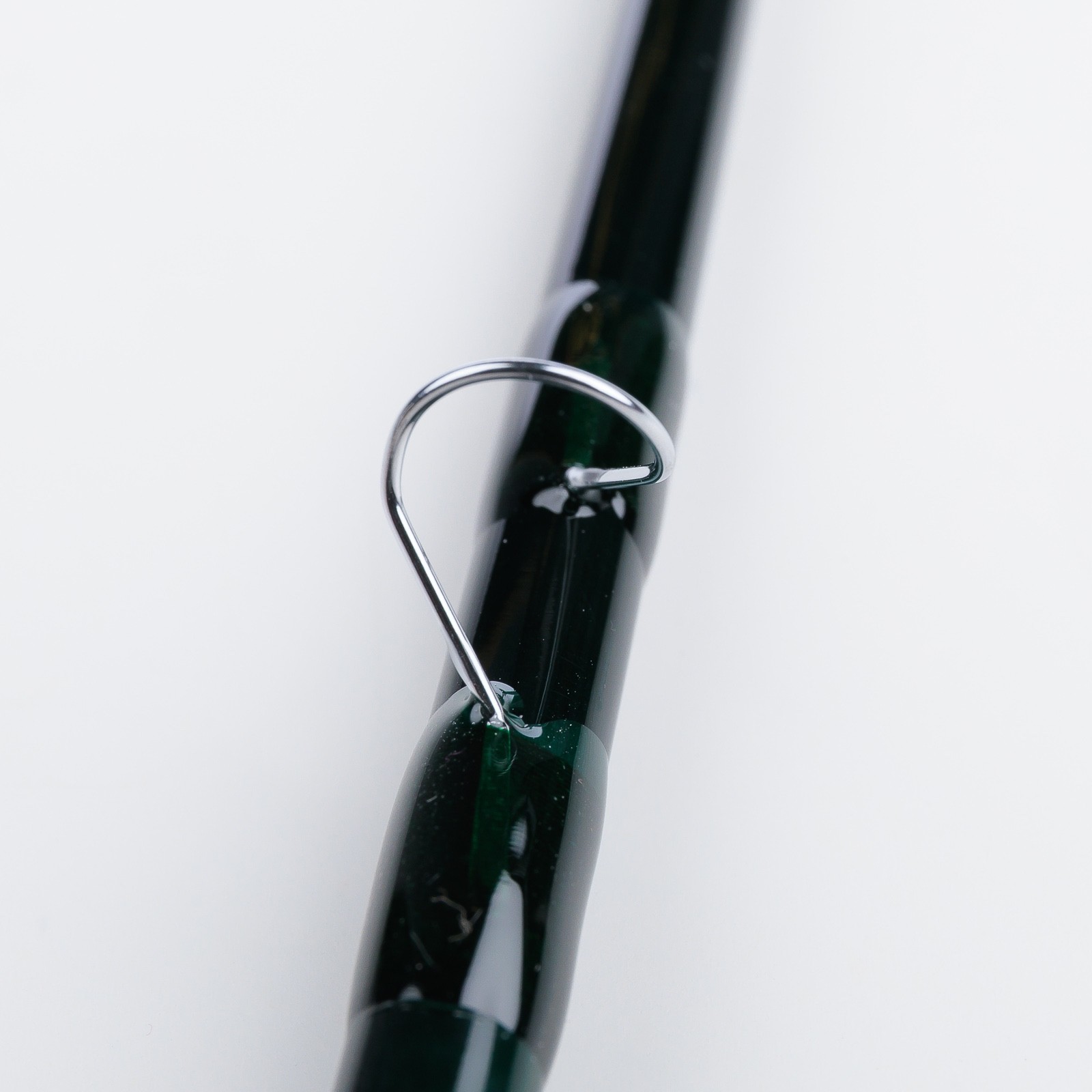 R L Winston Pure 2 9 FT 5 WT Fly Rod – Free Fly Line – Free 2 Day Shipping