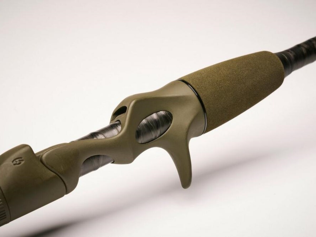 NEW 2024 Savage Gear SG4 Fast Game BC Baitcast Tavel Rod 2.21m 4-section Pike
