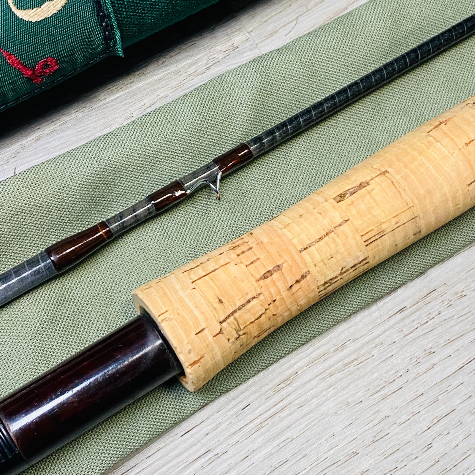Orvis Superfine Seven Eleven 7’11” 4wt Fly rod w/Tube Socks 1296