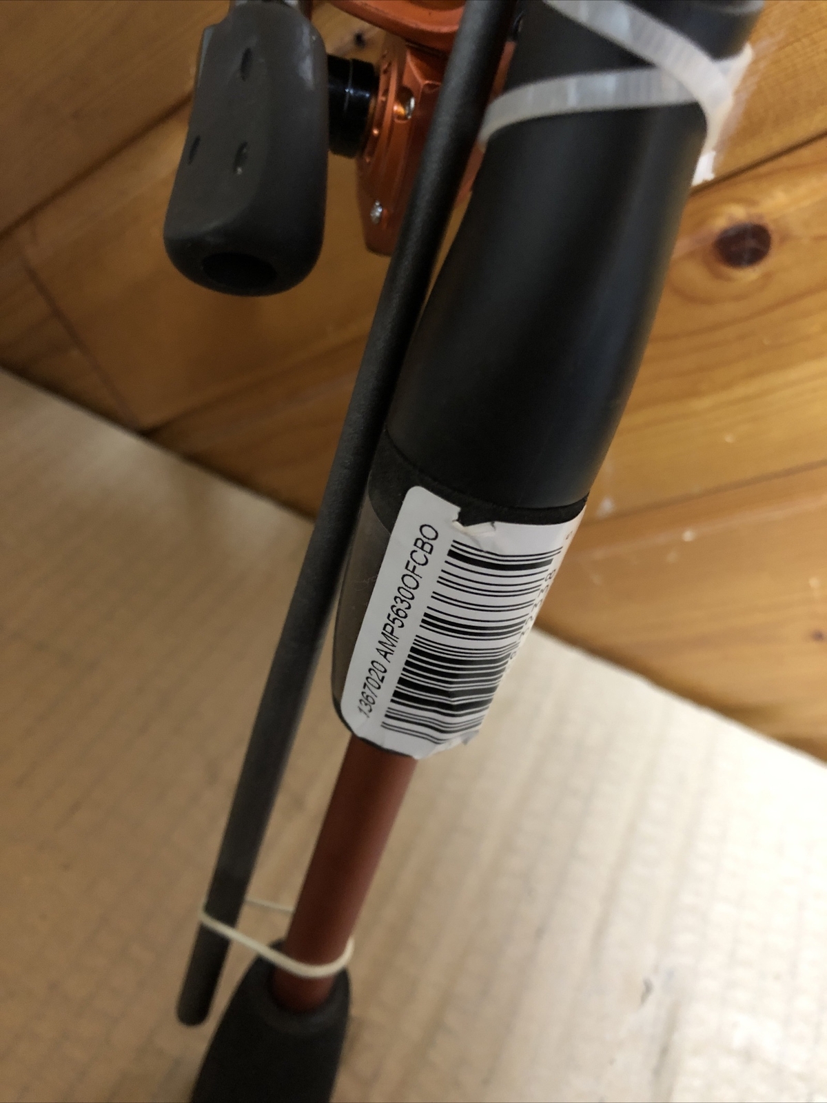 Shakespeare Amphibian AMP5630OFCBO 5’6” Rod & Reel Brand New