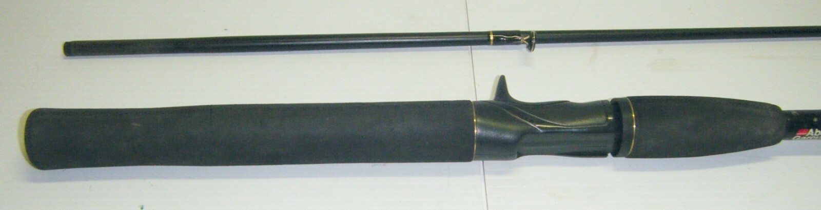 ABU Garcia Abumatic 375 2-Piece 6’ Med. Action Casting Rod
