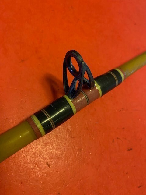 VINTAGE CUSTOM BUILT FENWICK 1670 6 FOOT 6 INCH 30 TO 60# JIG STICK FISHING ROD