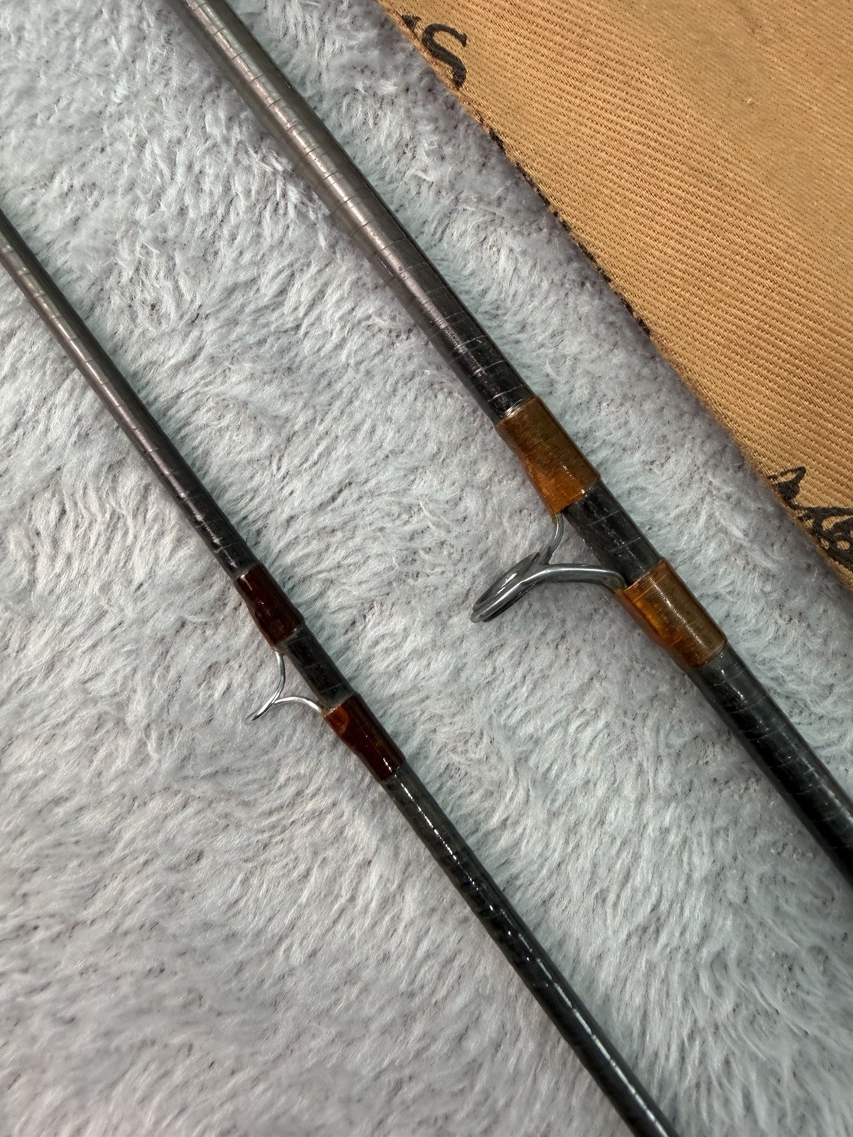 Vtg Orvis “Trout” Graphite Fly Fishing Rod 8’ 6wt 2pc Sock & Original Tube Y218