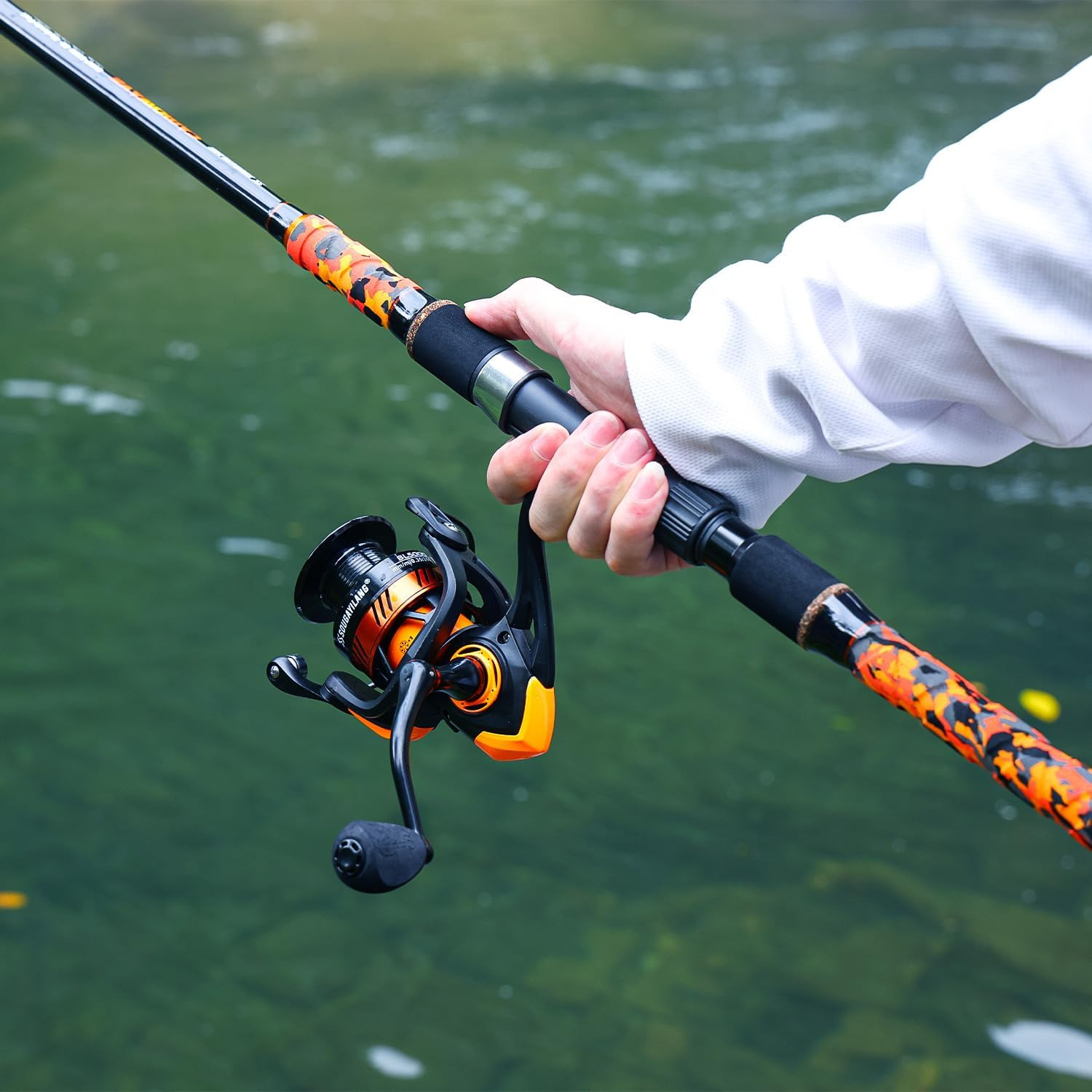 3 Piece Surf Fishing Rod Combo Medium/Heavy Travel Spinning Rod with 5000 Size R