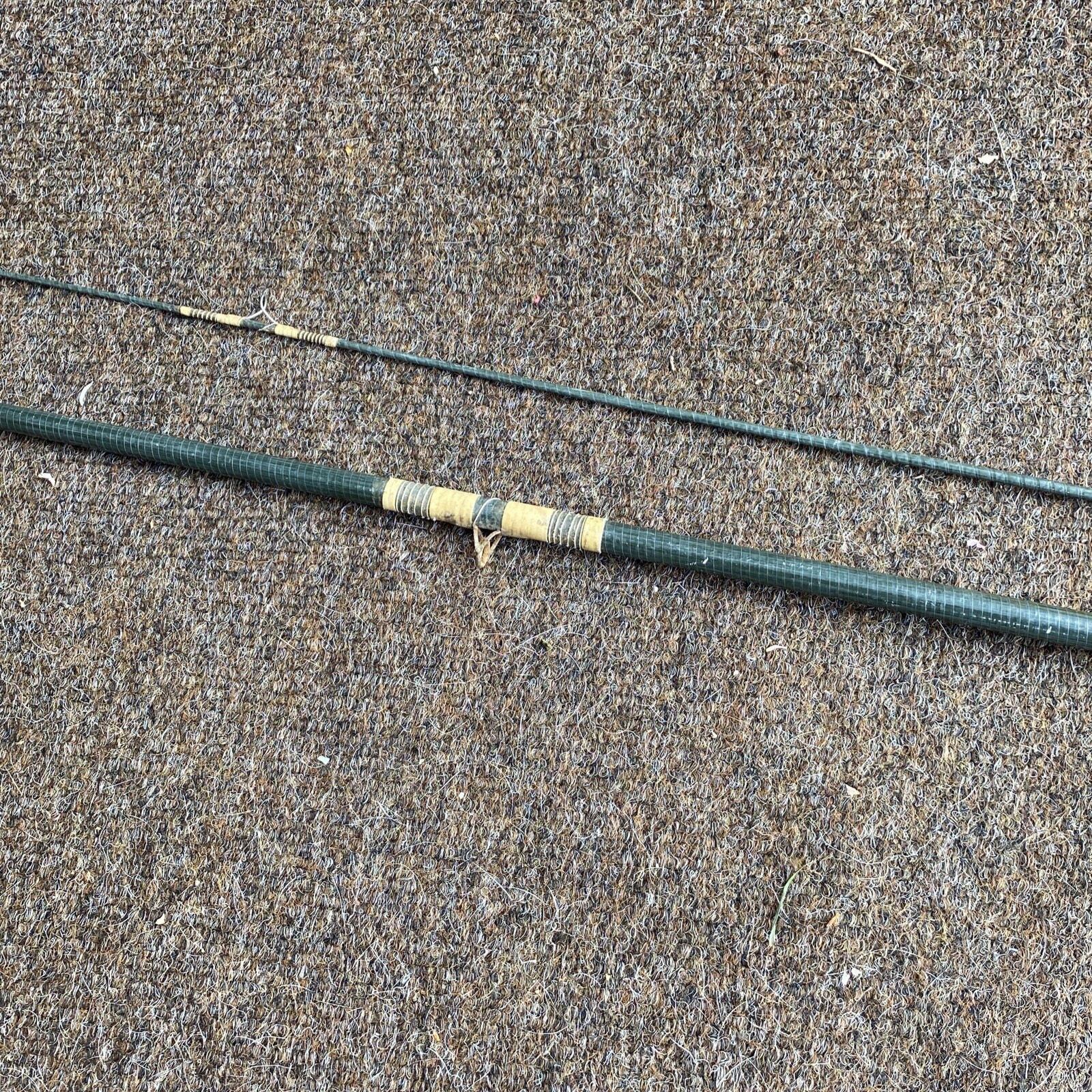 Shakespeare Wonderod Fiber 7 6″ 2-Piece Fly Rod Green Fishing Trout No Reel Bass