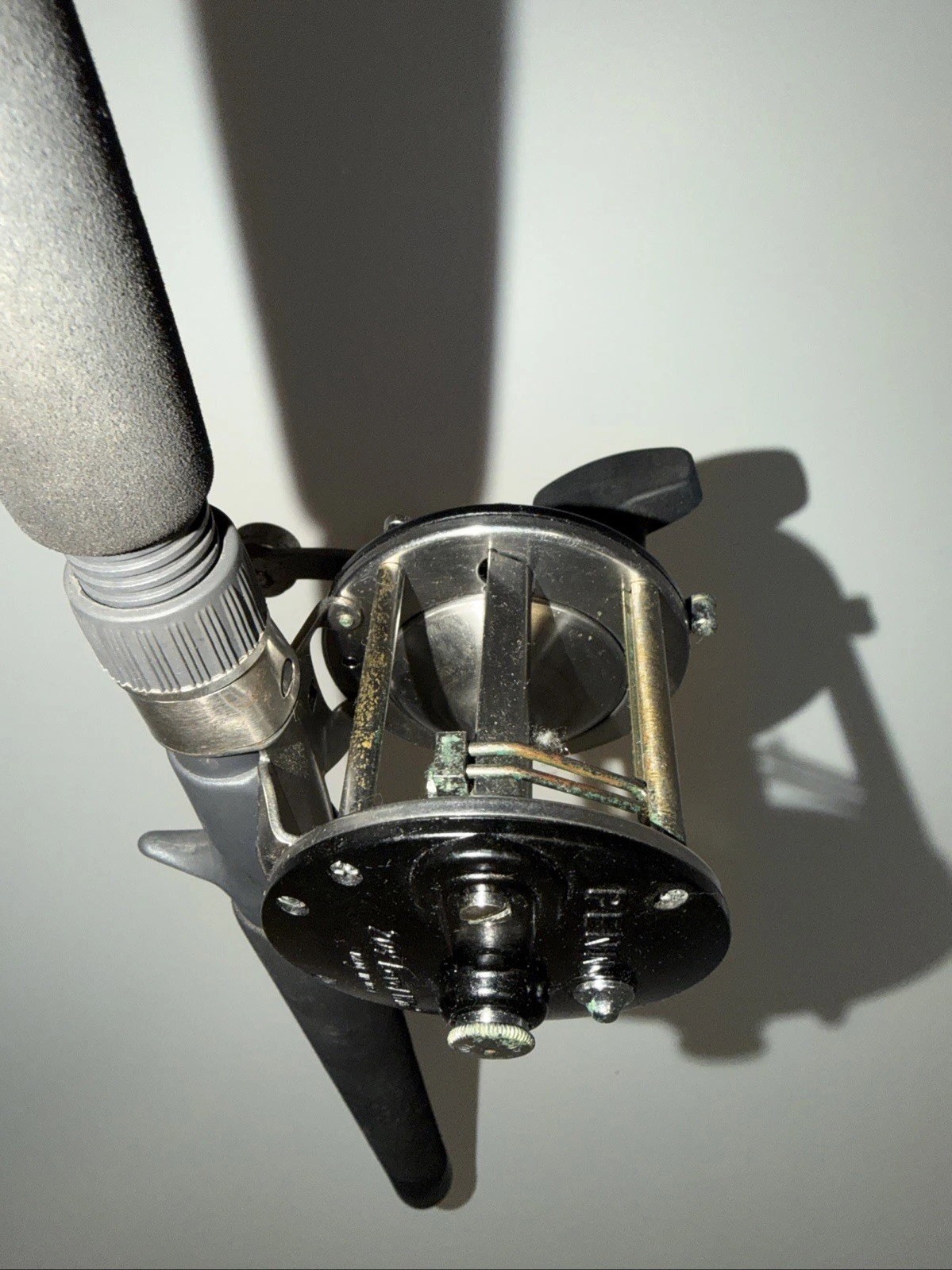 Shakespeare Ugly Stick CAL 1101 MH 7’ Fishing Rod & penn 209 level wind Reel