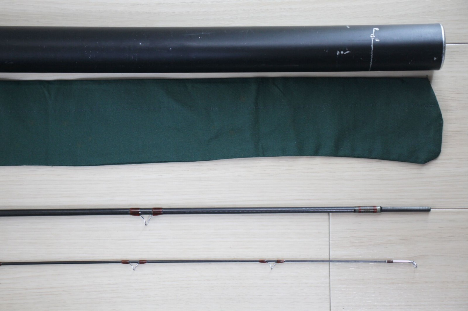 Scott G854/2 Fly Rod 8’6″ 4wt 2pc Graphite W/Tube Sock M57