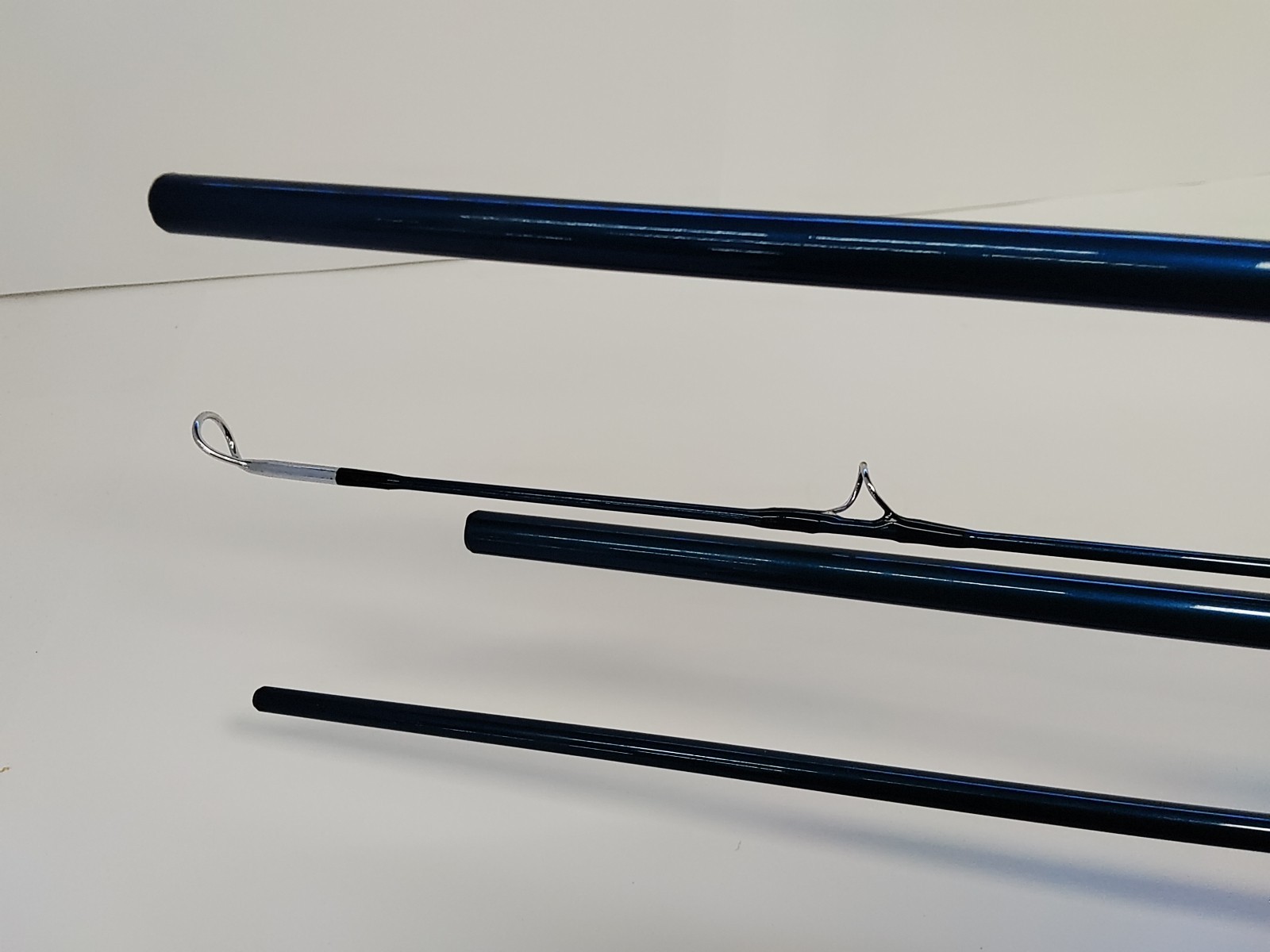 SAGE VT2 990-4 #9 Line 9′ 0″ 4 5/16 oz. 4pc With Hard case Fly Fishing