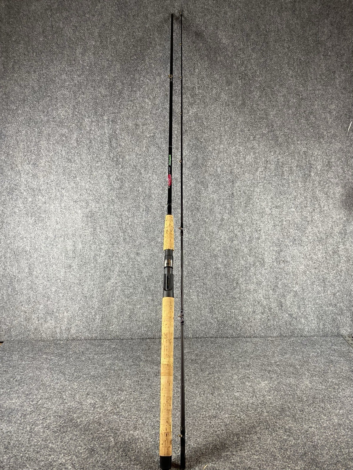 Shakespeare Intrepid Titanium IM7 Graphite CA 3086 8’6″ 2 Pc. Heavy Casting Rod