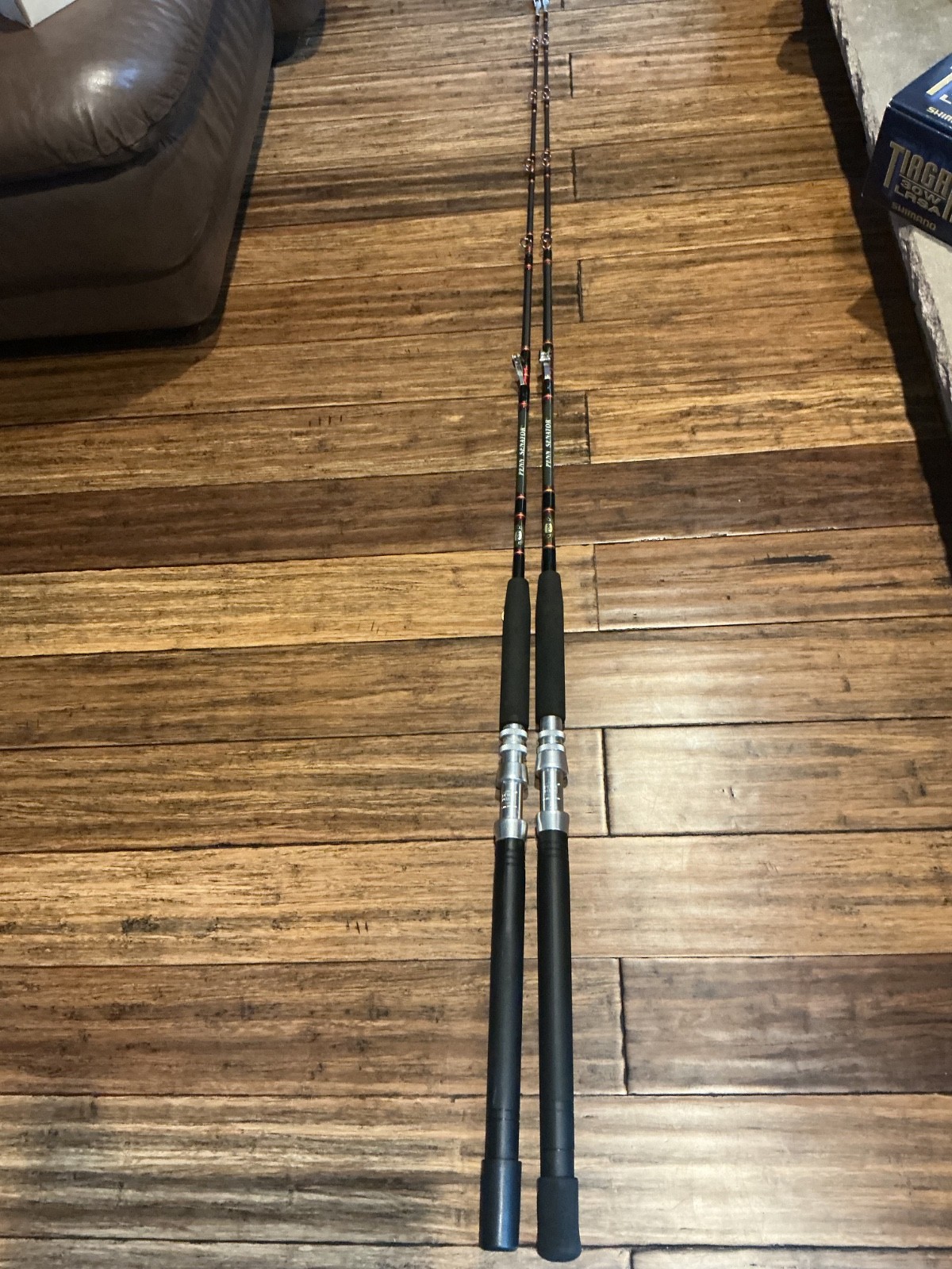 PENN SENATOR 4/0 6’6″30-50LB PENN SENATOR 3/0 6’6″20-40LB TROLLING RODS SET OF 2