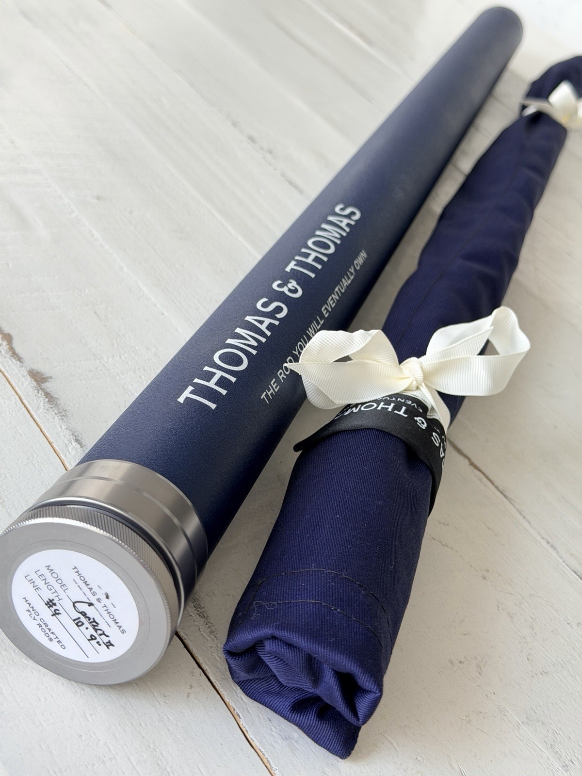 ** BEAUTIFUL**🔥 Thomas & Thomas CONTACT II 4wt 10’9”in~4pc Fly Rod!!🔥~NEW~🔥