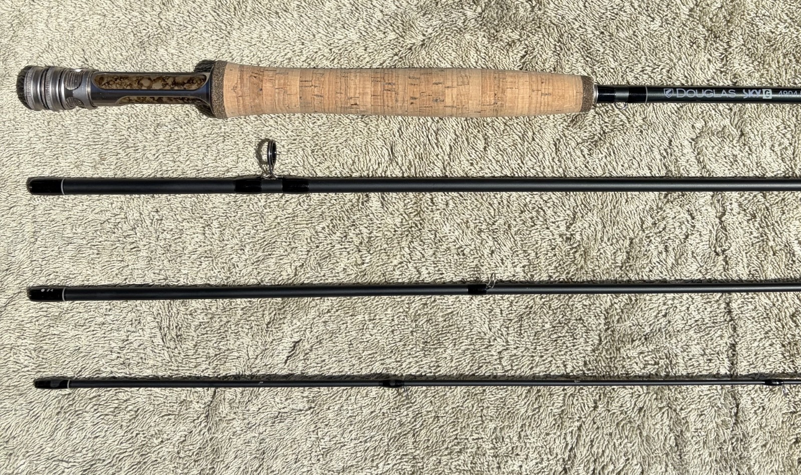 Excellent condition! Douglas Sky G 9’ 4wt 4pc Fly Rod