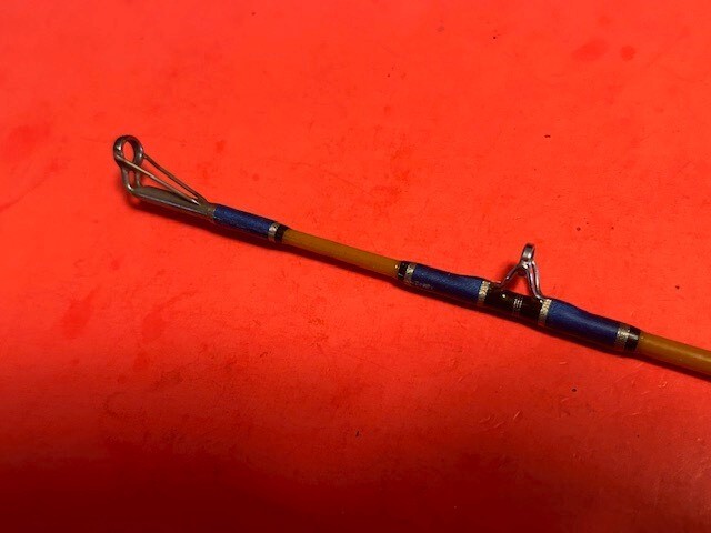 SABRE 530 9 FOOT 20 TO 50 POUND RATED JIGSTICK FISHING ROD EXCELLENT PRISTINE