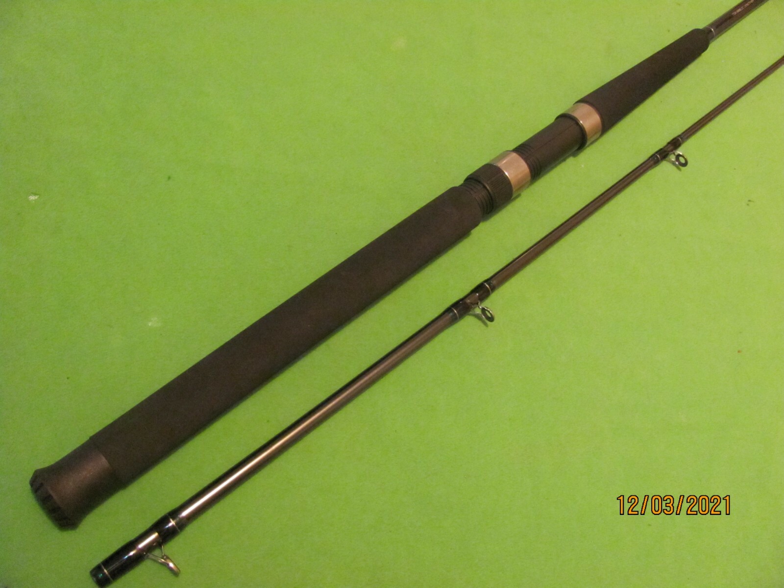 1) SHIMANO TDR 8′ 6″ MED. LIGHT MODERATE FAST ACTION CONVENTIONAL TROLLING ROD.