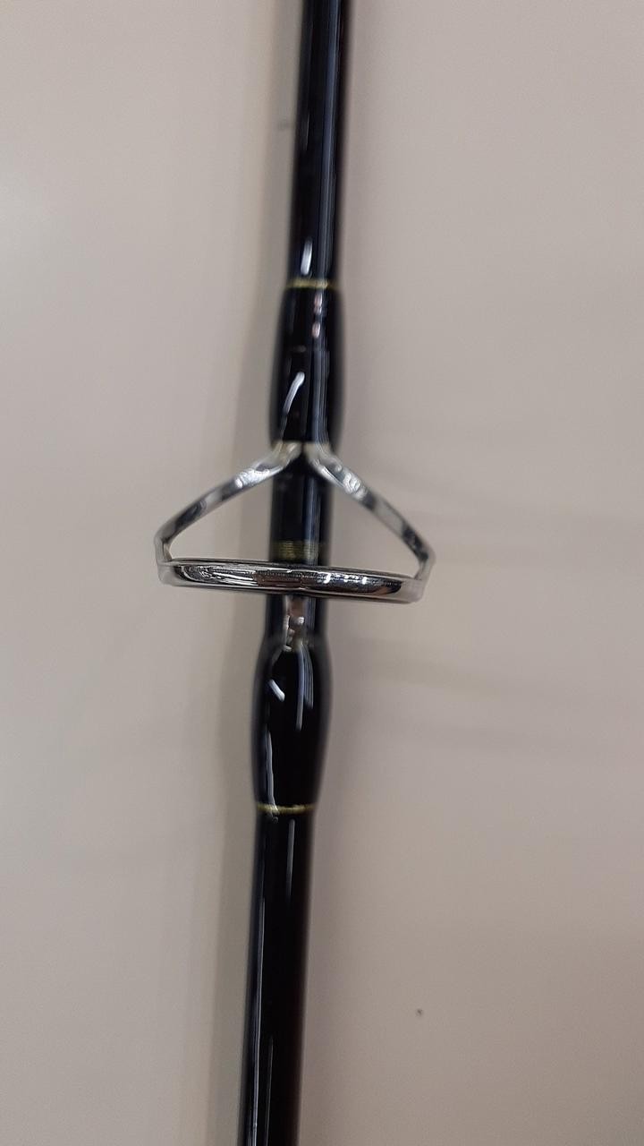 Yamaga Blanks Blue Sniper 81/6 Blacky Jigging Rod 2-Piece, 31in/79cm, Used
