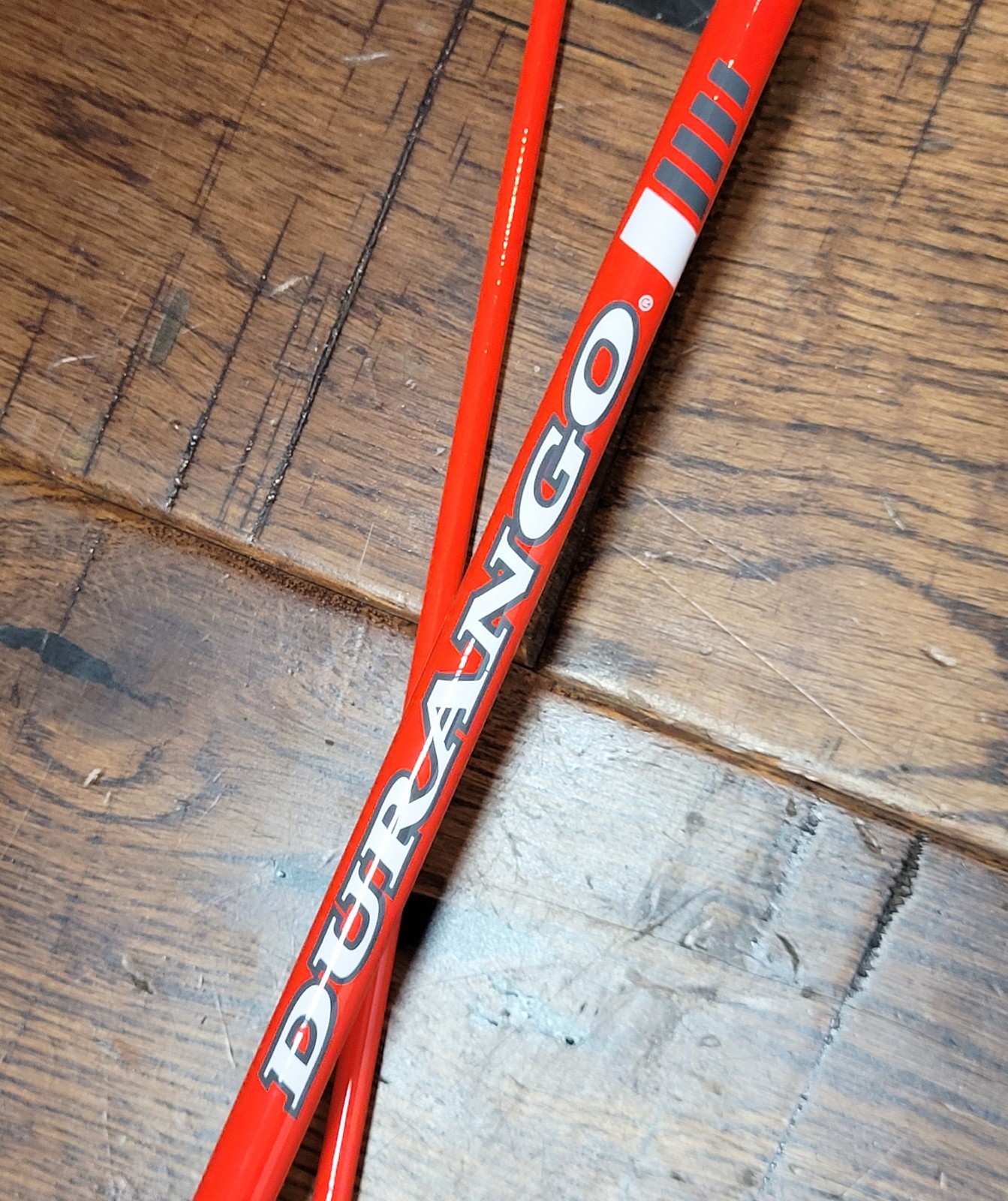 Shakespeare Catfish Durango Red DSP-60-2M Medium Action 6′ Spinning Fishing Rod