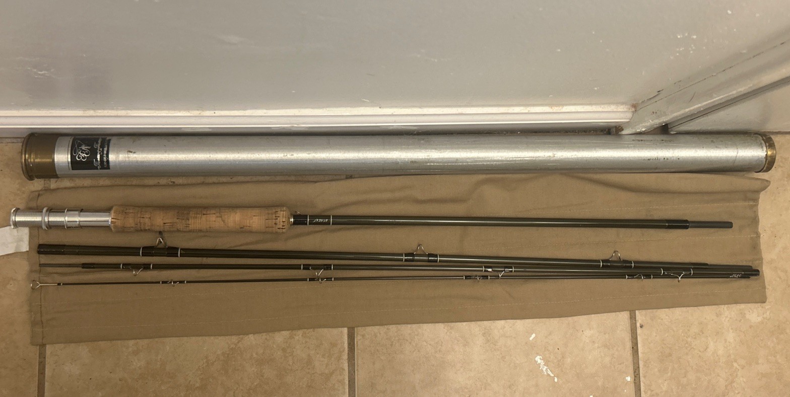 Thomas and Thomas Fly Rod 9 1/2 Ft Model Trav Line 9-10 (4 Pc Rod )