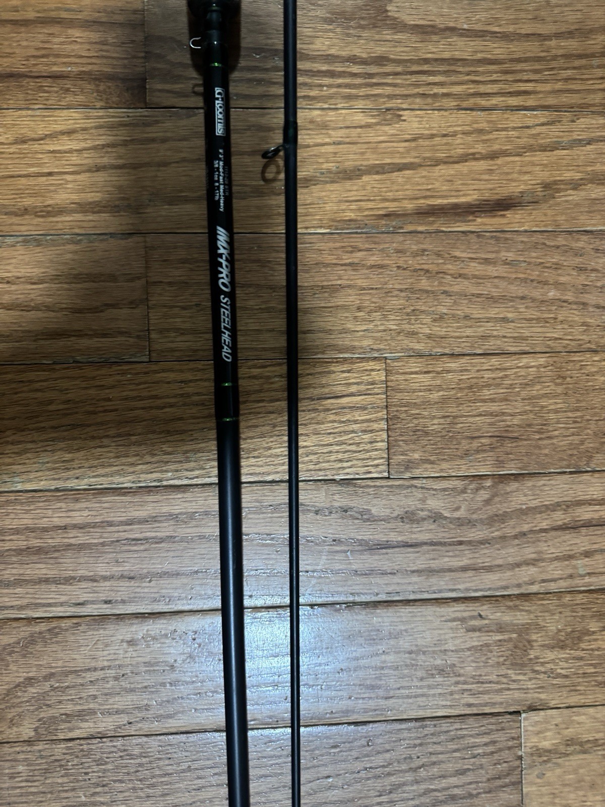 G Loomis IMX PRO 9’ 3” 8-17 lb SPINNING