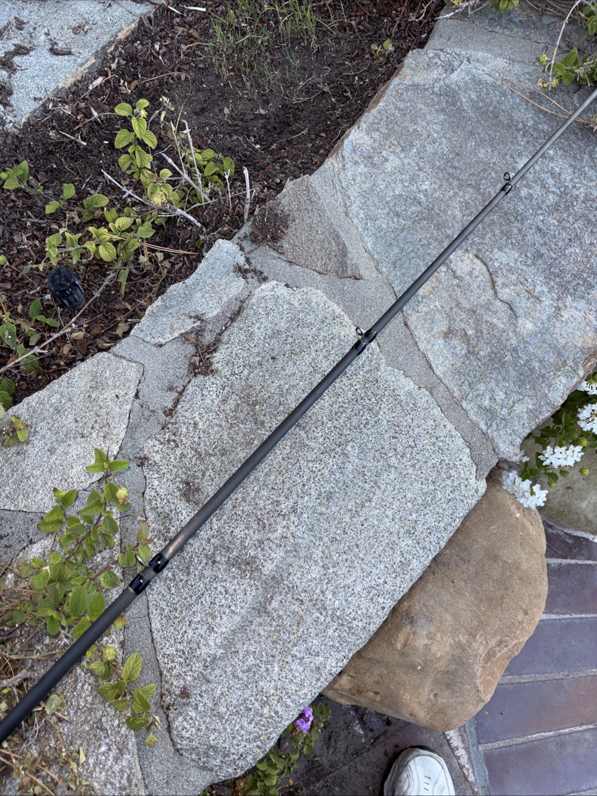 Edge LMX Rod by Gary Loomis, MBR 735-1, Medium Heavy, Fast, 7’3″ 14-20lb 1/4-3/4