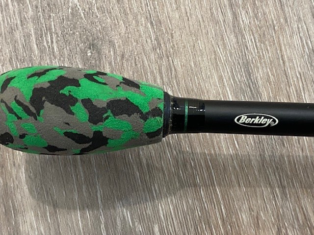 Berkley Amp BCAMP701M-MF 1Pc 7′ Med-Mod. Fast 8-17 lb Line Casting Rod