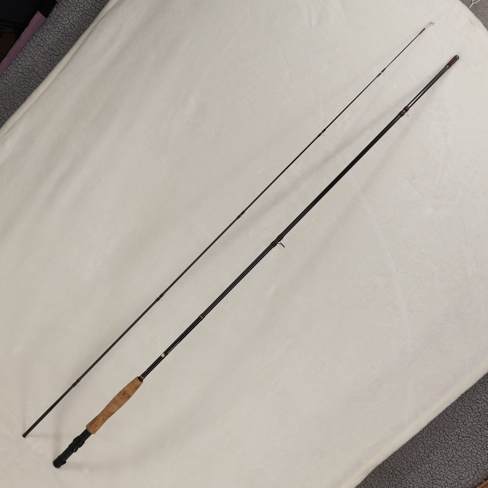 Crystal River Finalist 2 pc Fly Rod 8″ R2F-8267F 6/7 WT Cork Handle 8 Guides