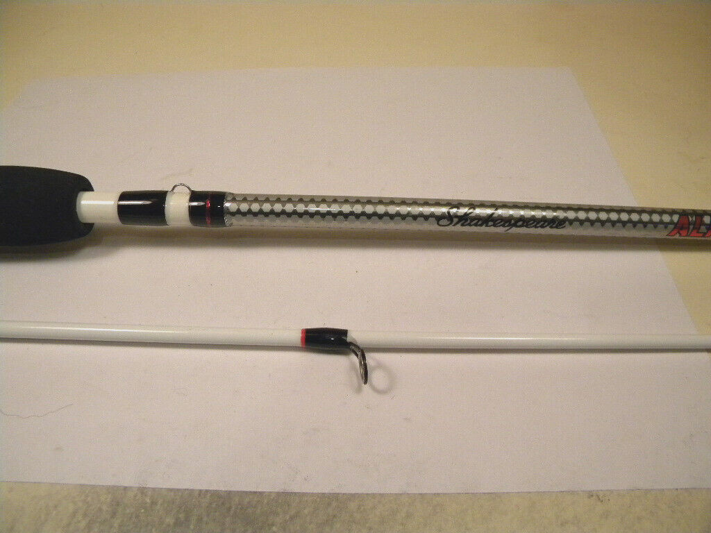 Shakespeare Alpha ALP 60 2M medium 6′ casting rod