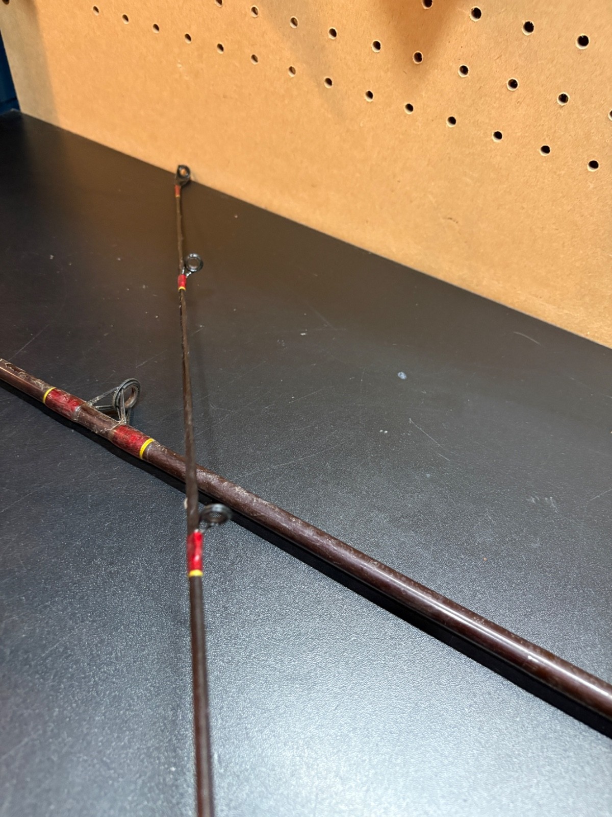 Shakespeare Alpha XT SAC 2603 2 pc. 6′ Medium Action Fishing Rod 6-12lb Line