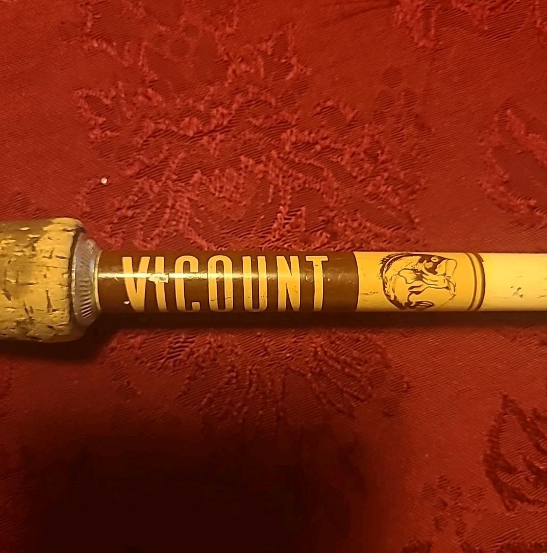 Vintage Heddon Vicount Custom Rod 2 Pcs #8007-8 1/2 Feet w JOHNSON #80 Reel