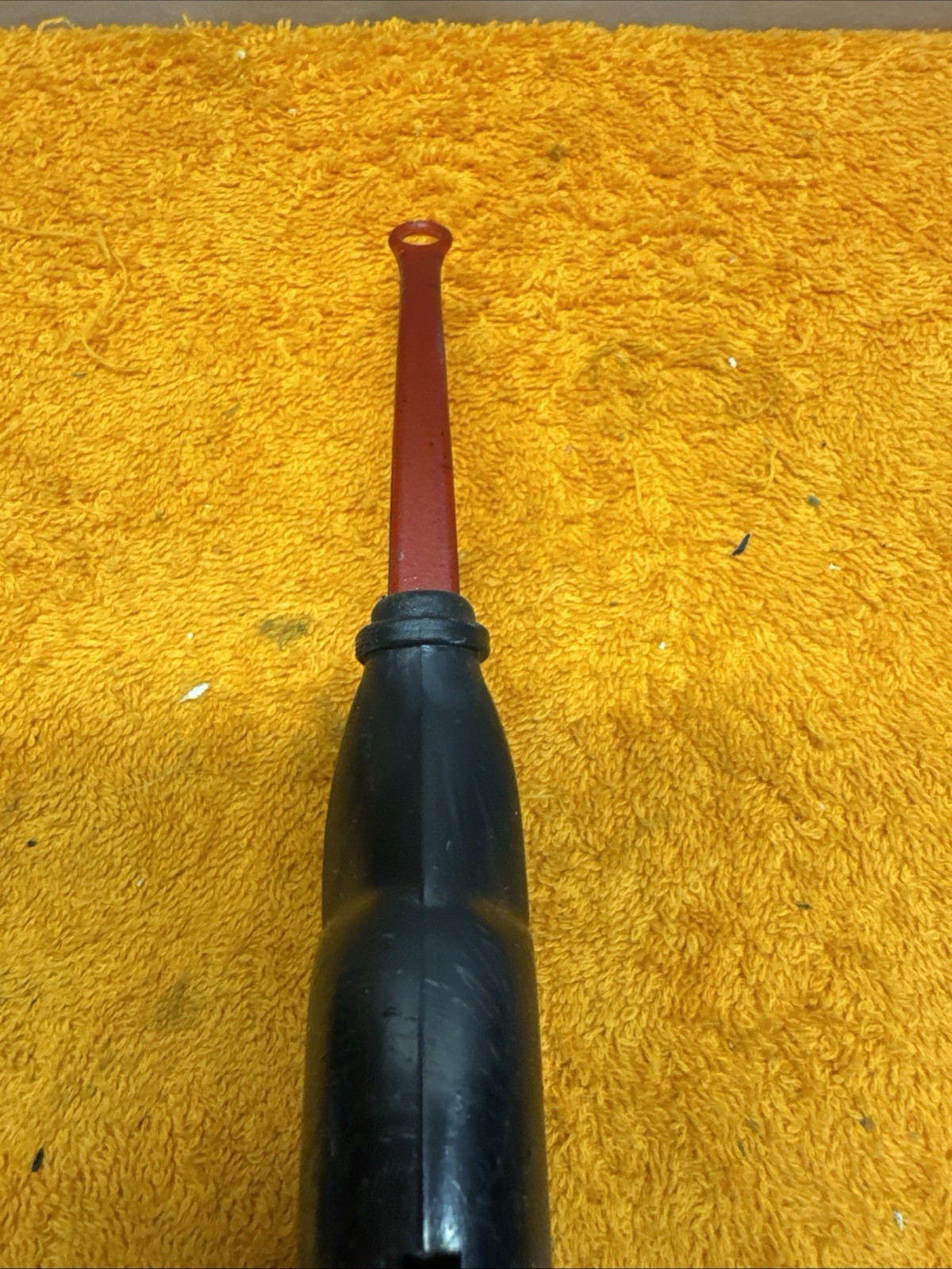 G#5 – Vintage Black Plastic Green Hornet Style Ice Fishing Pole