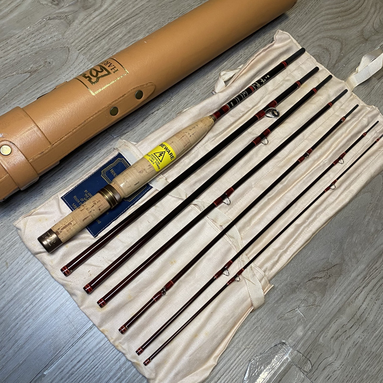 [Near Mint]Hardy Graphite Smuggler Deluxe #6 8’2″ Fly rod w/Sock Tube 7piece