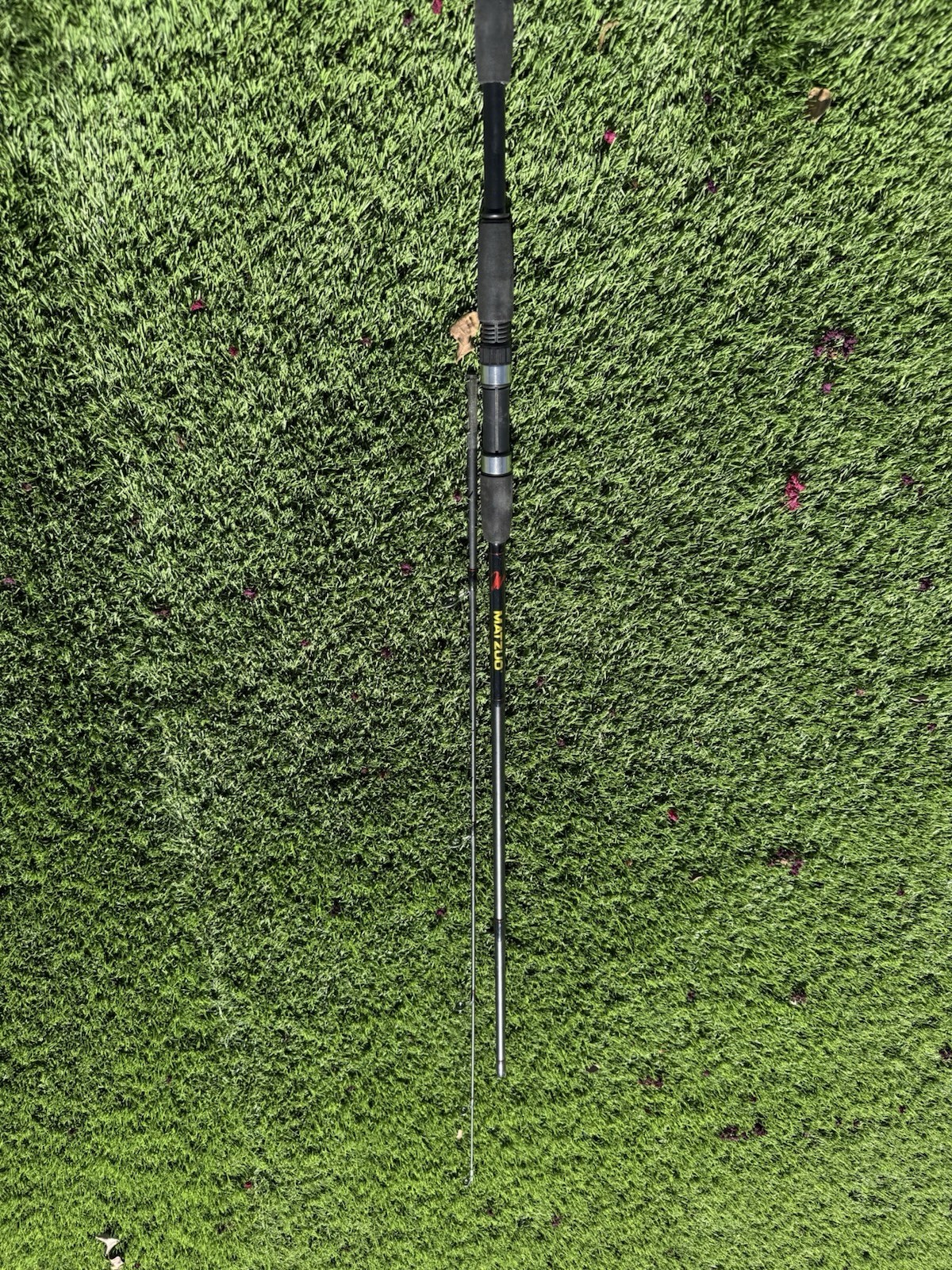MATZUO 6ft Spinning Rod 2pc Graphite MH Fast 8-17lb 1/4-3/4oz Black