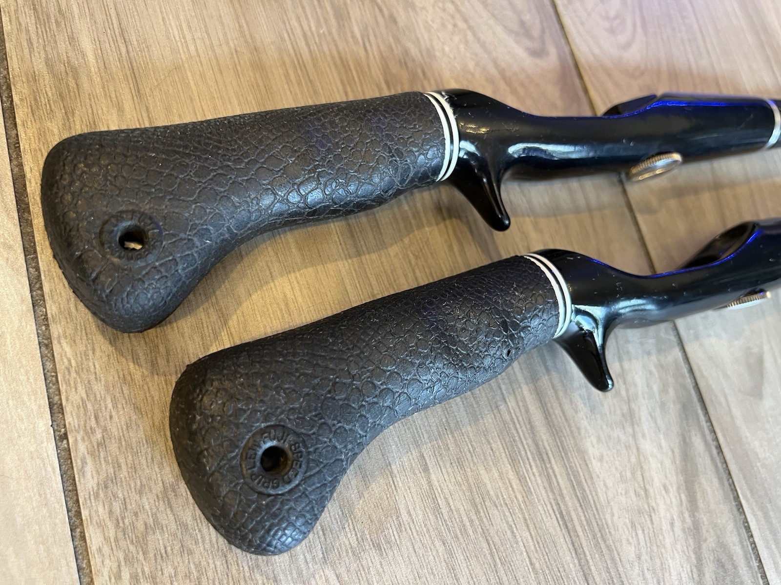 Lot of 2 Vtg Casting Fishing Rods Bass Pro Shops & Custom w/ Lews Fuji Speed Fit