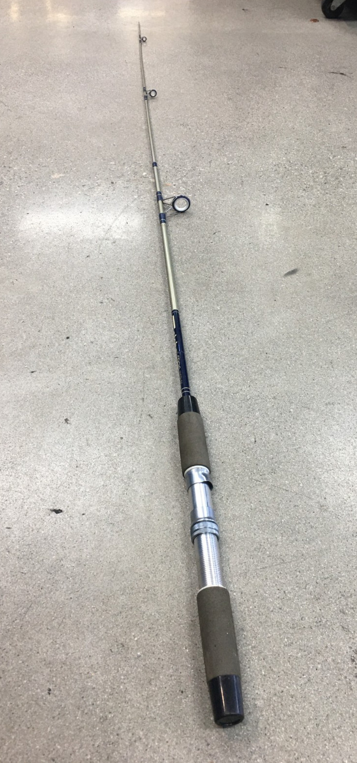 Shakespeare, Alpha SP1310, Spinning Rod 5 Foot Medium Action L Fishing Rod KOREA