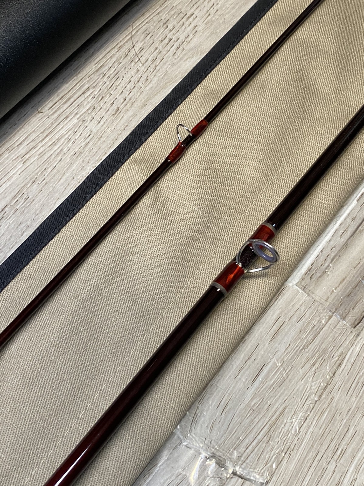 [Near Mint] Powell SS9045 9’0” 4-5wt Fly rod w/Sock and Tube
